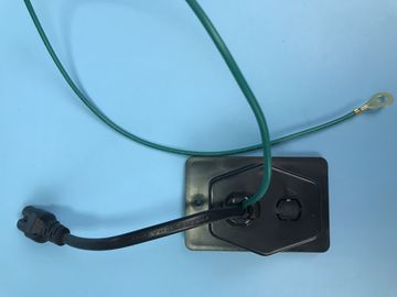 Вход прибора К14, всеобщий выход АК с кабельным соединителем ИЭК К7 штепсельной вилки
